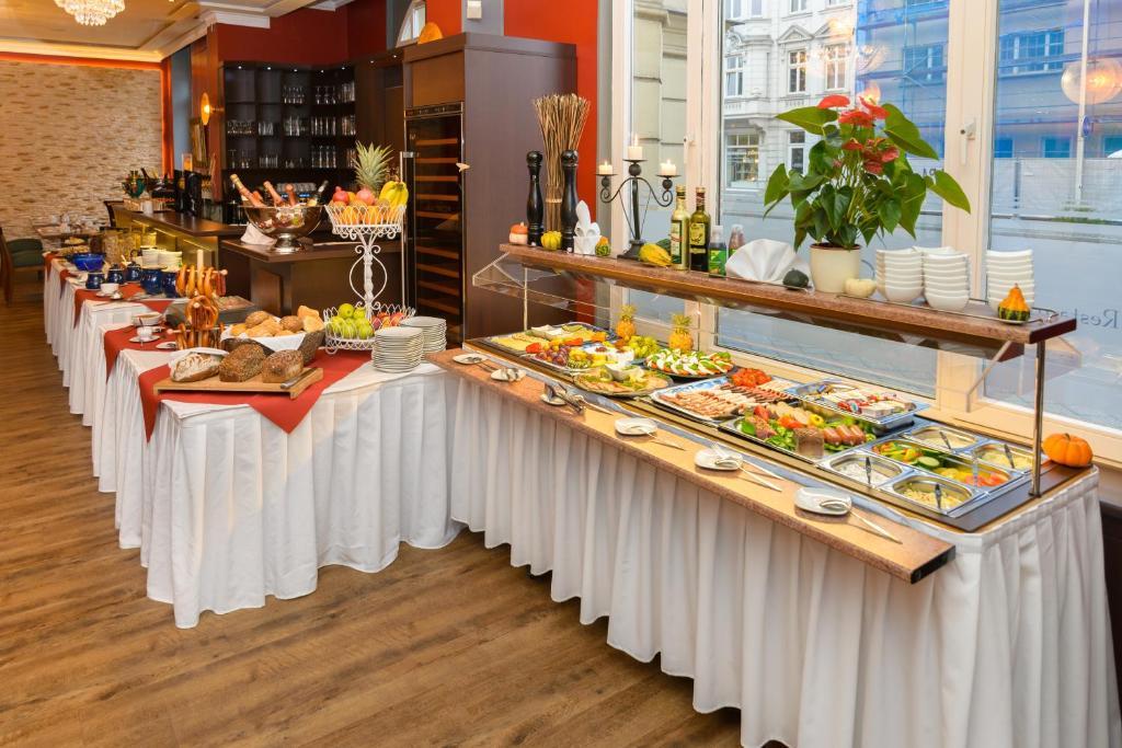 Altstadthotel Am Theater 콧부스 외부 사진